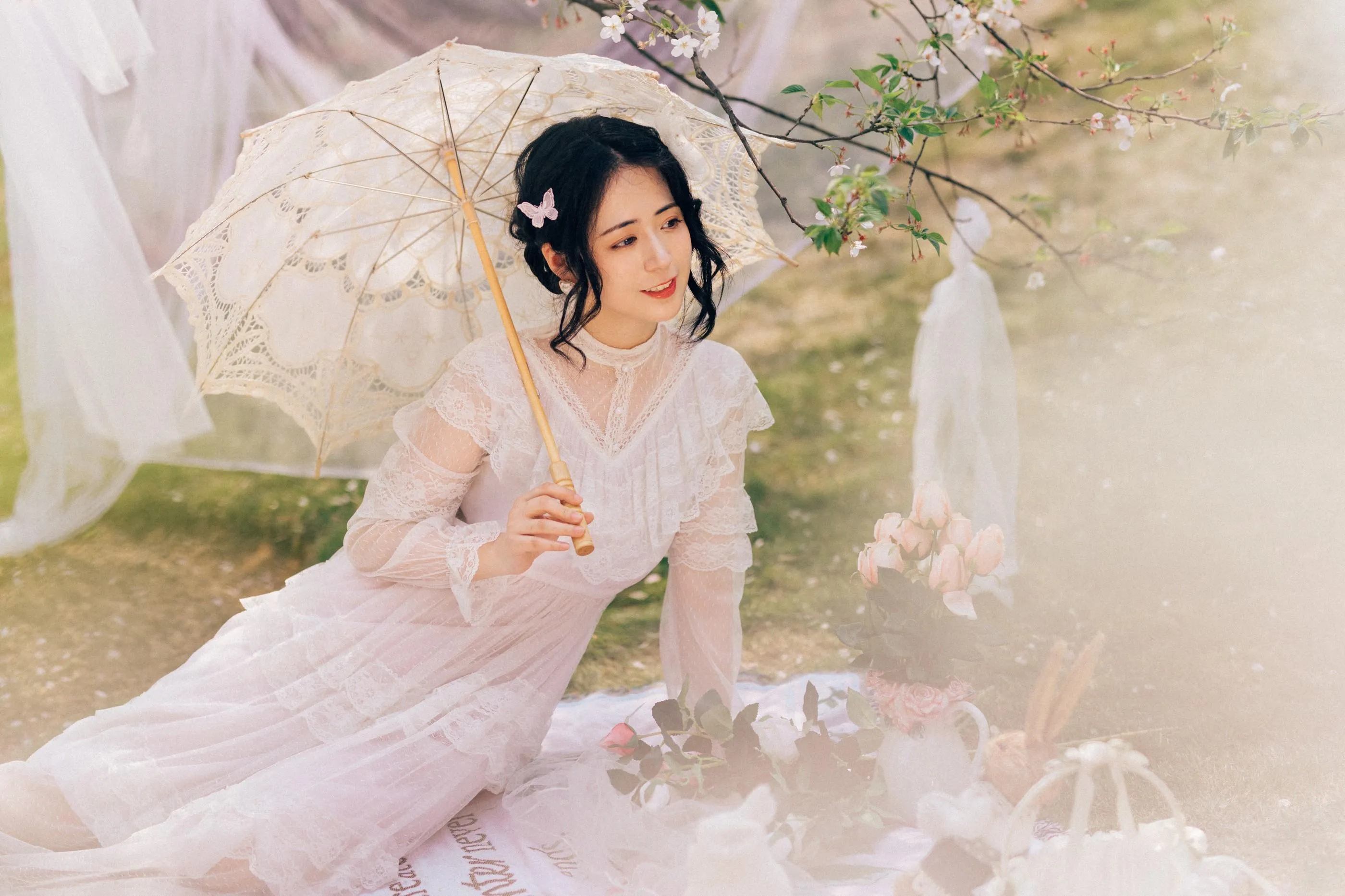 [YITUYU艺图语]2021.08.19 少女心事 瞳仁儿 [30P]插图1